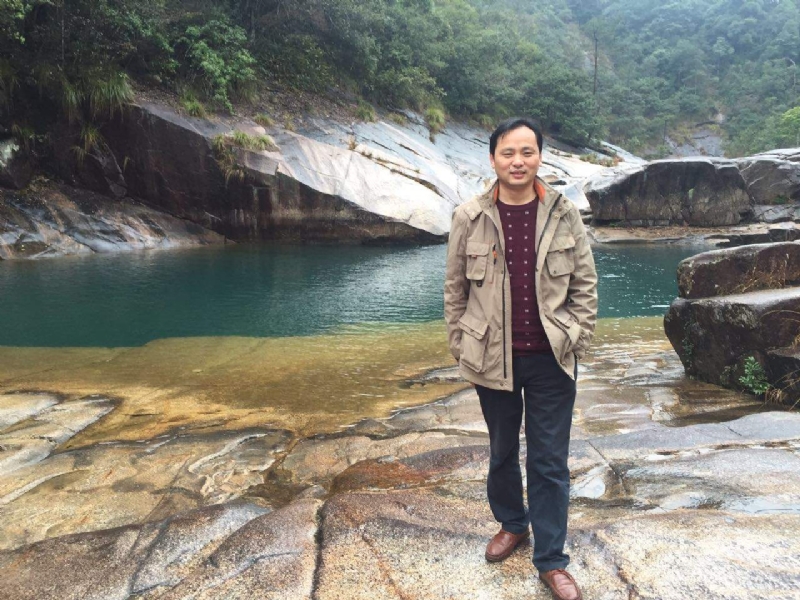 龙行天下的第一张照片--永康蓝颜知己交友网